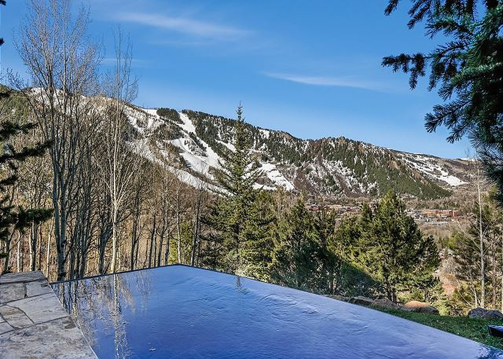 Smuggler Villa - Image 35