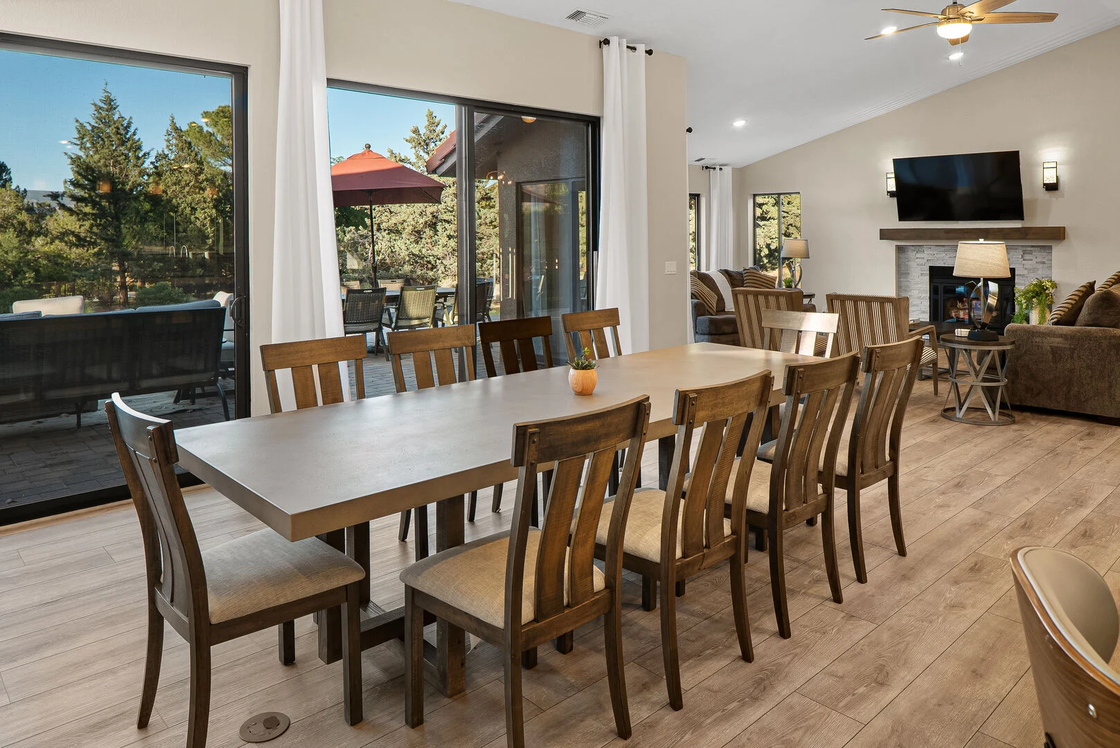 Saddle Peak Home - Image 16