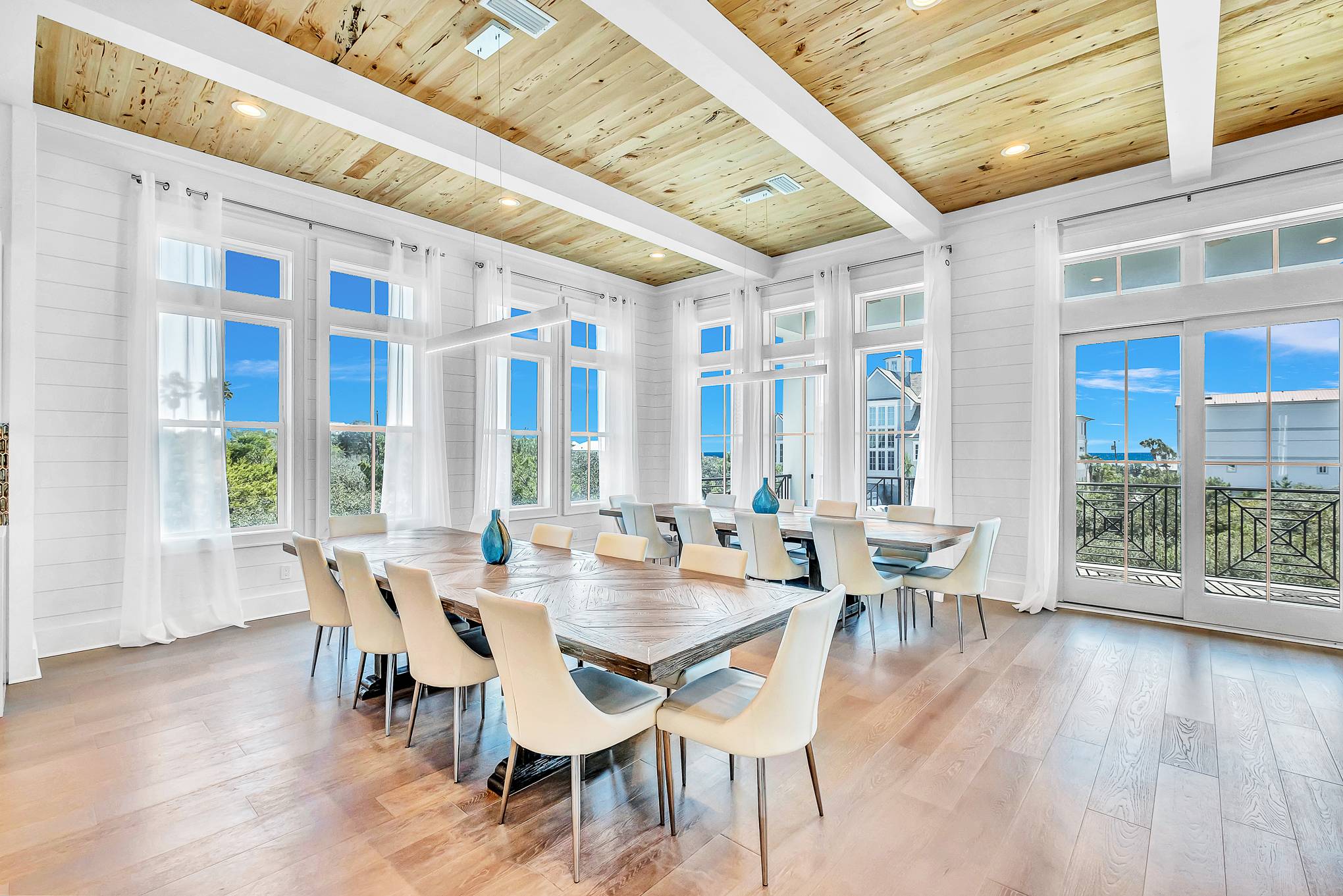 Lantern Manor - Image 21