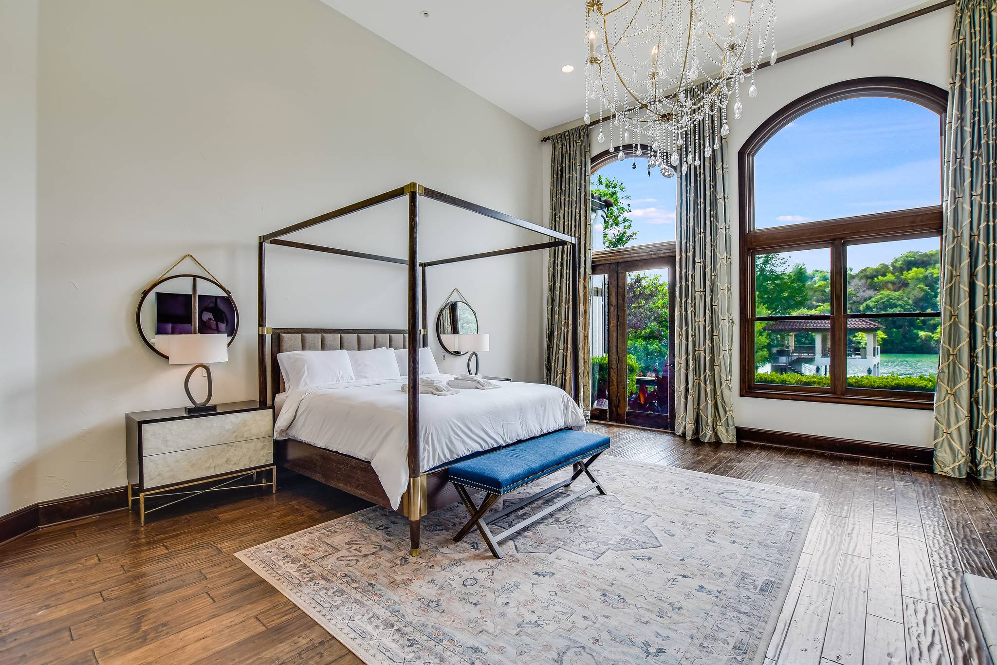 Woodrow Manor - Image 20