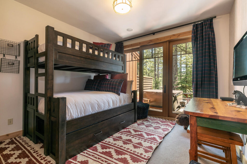 Chickadee Home - Image 21