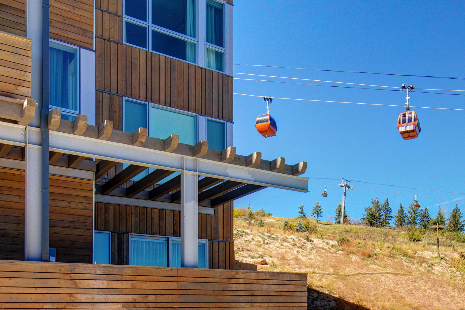 High Mountain Home - Image 46