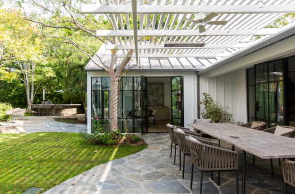 Honeysuckle House - Image 65