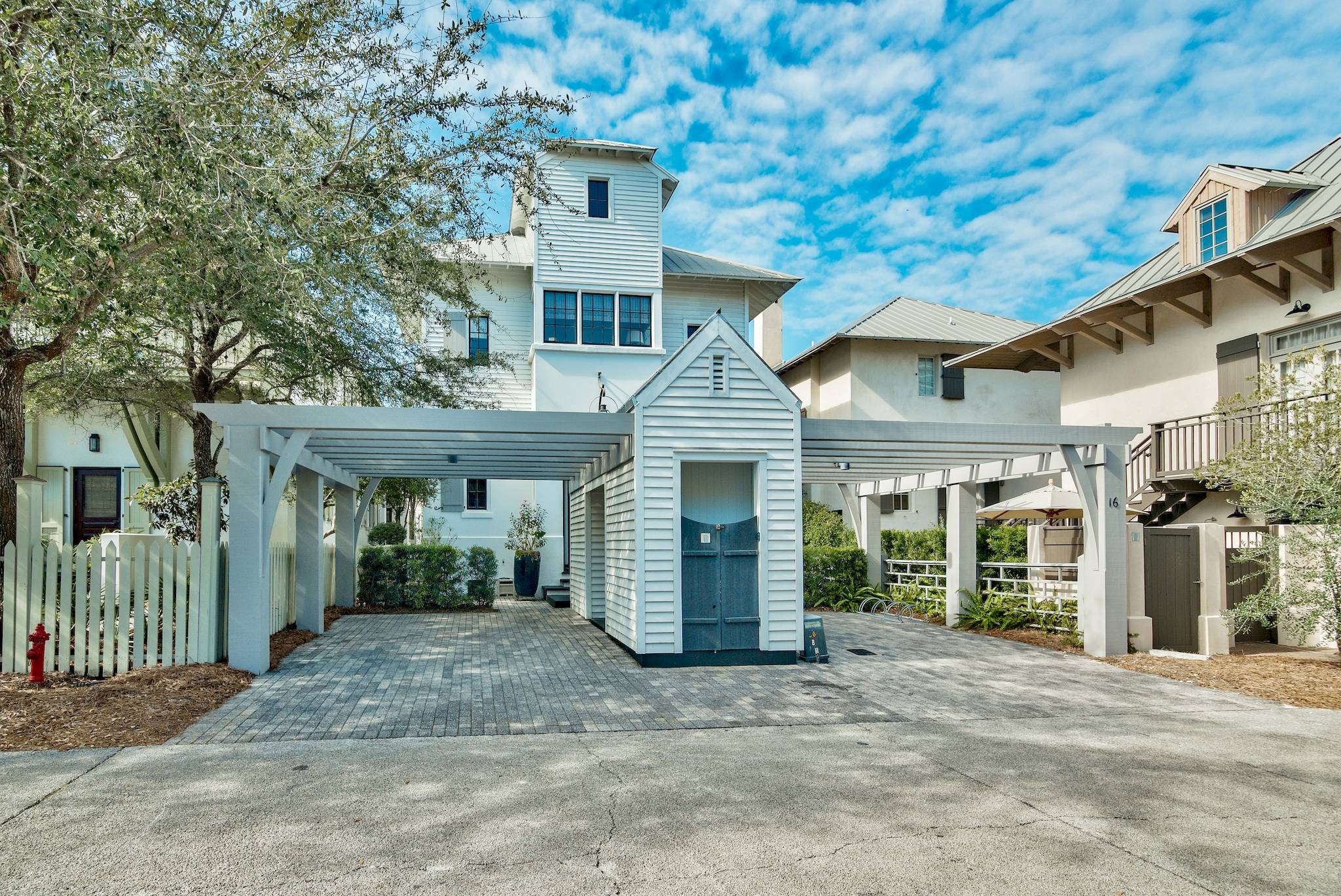 Leatherjack House - Image 38