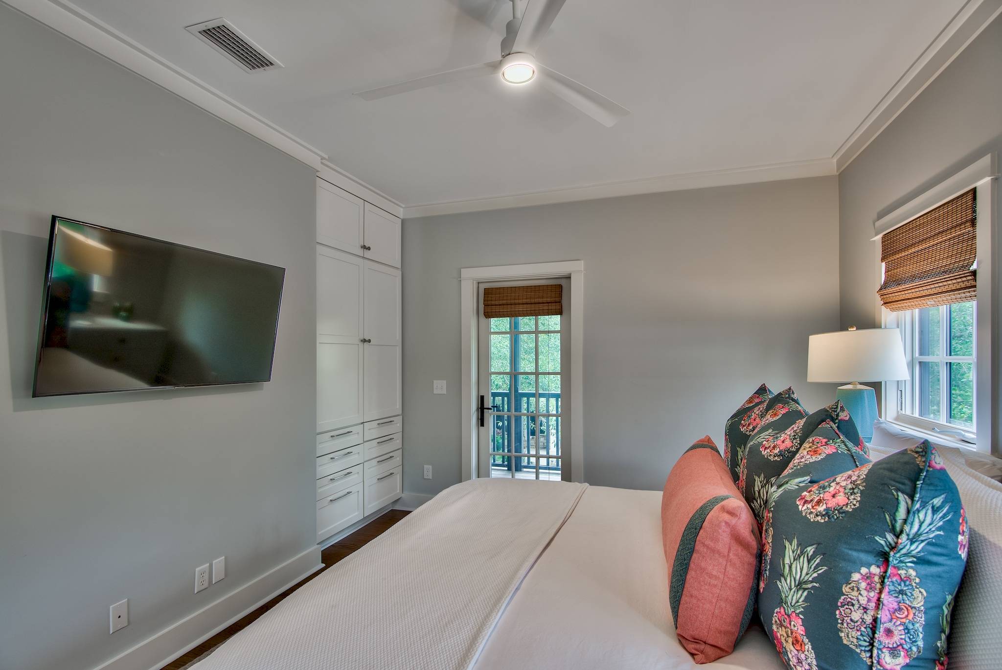 Red Shiner House - Image 28