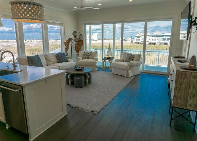 Pelican House - Image 3