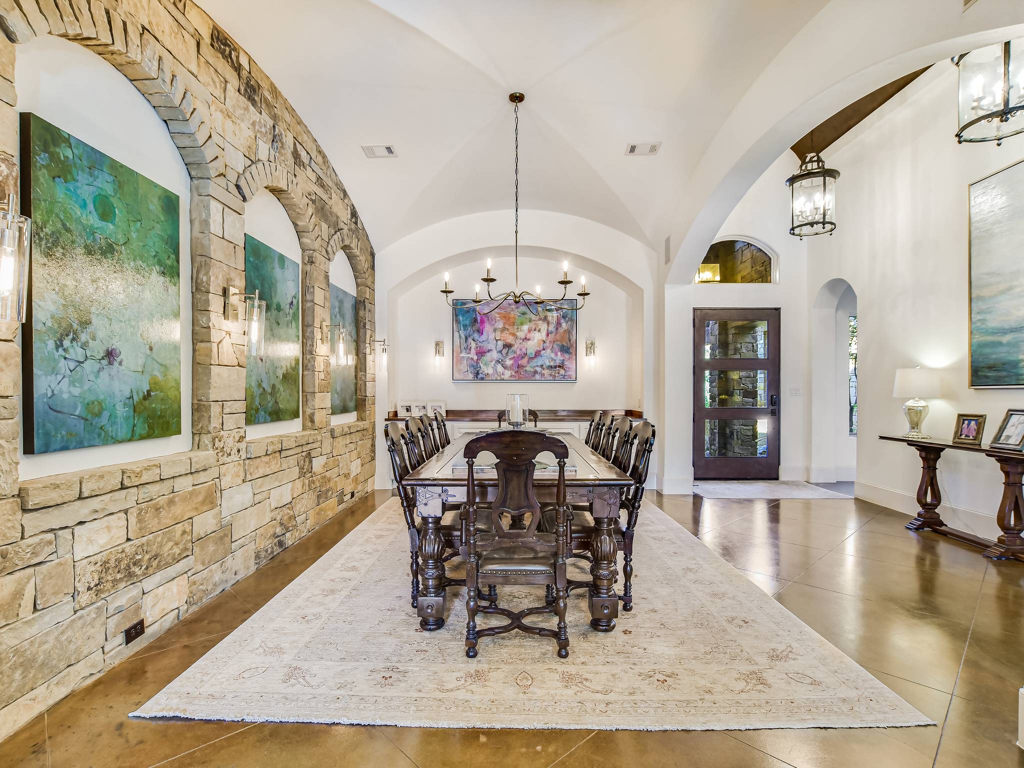 Patterson Manor - Image 16