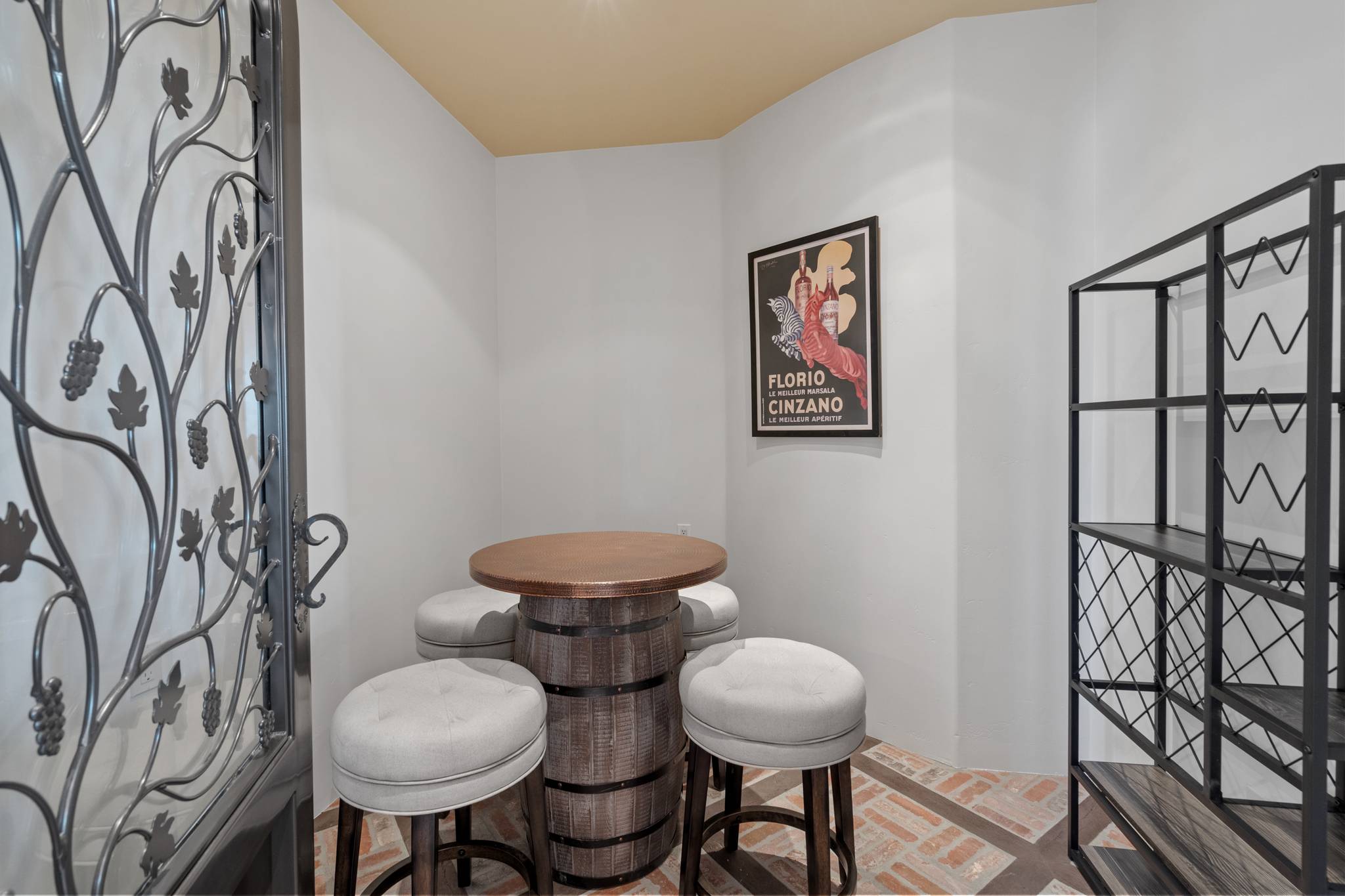 Dixileta East Manor. - Image 10