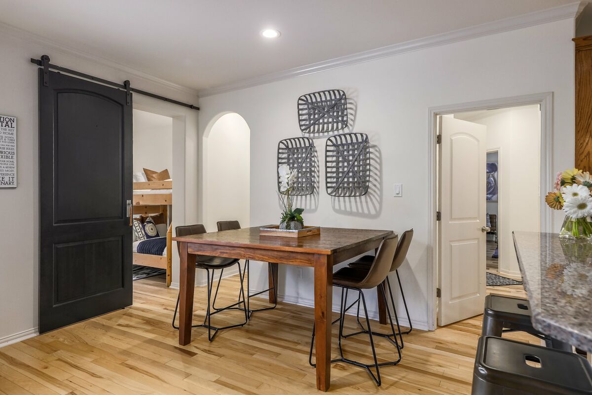 Fox Place - Image 11