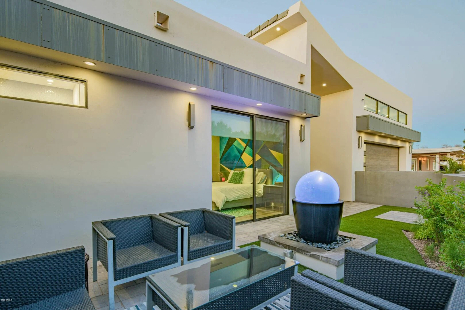 Camelback House - Image 38