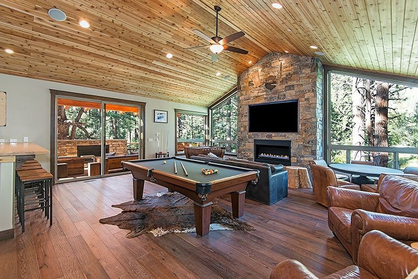 Saddle Manor - Image 19