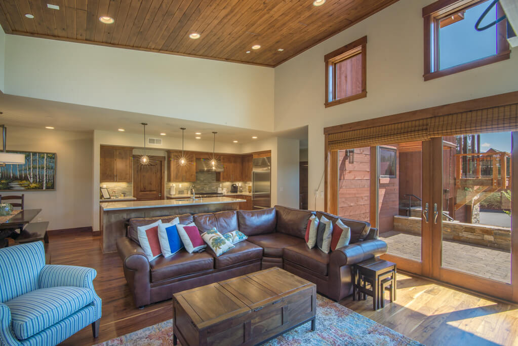 Hemlock House - Image 6