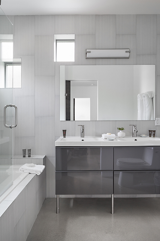 Yellow Mules Home - Image 12