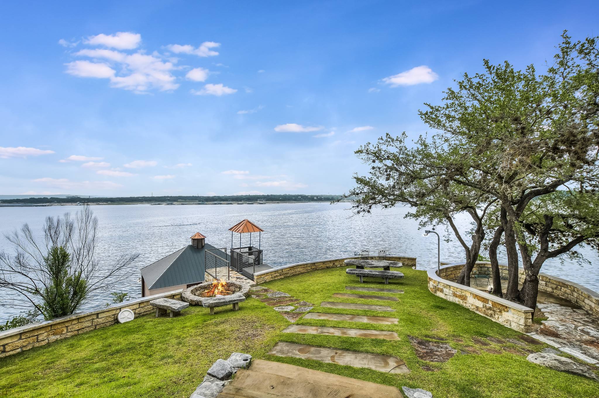 Vaughan Manor - Image 61