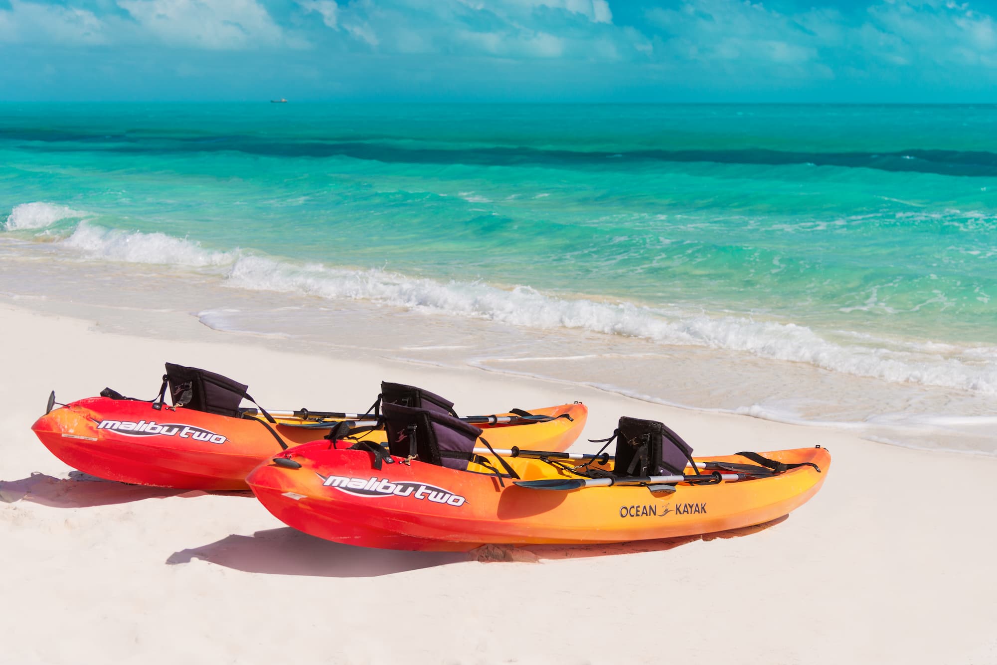 Ocean Waves Place - Image 29