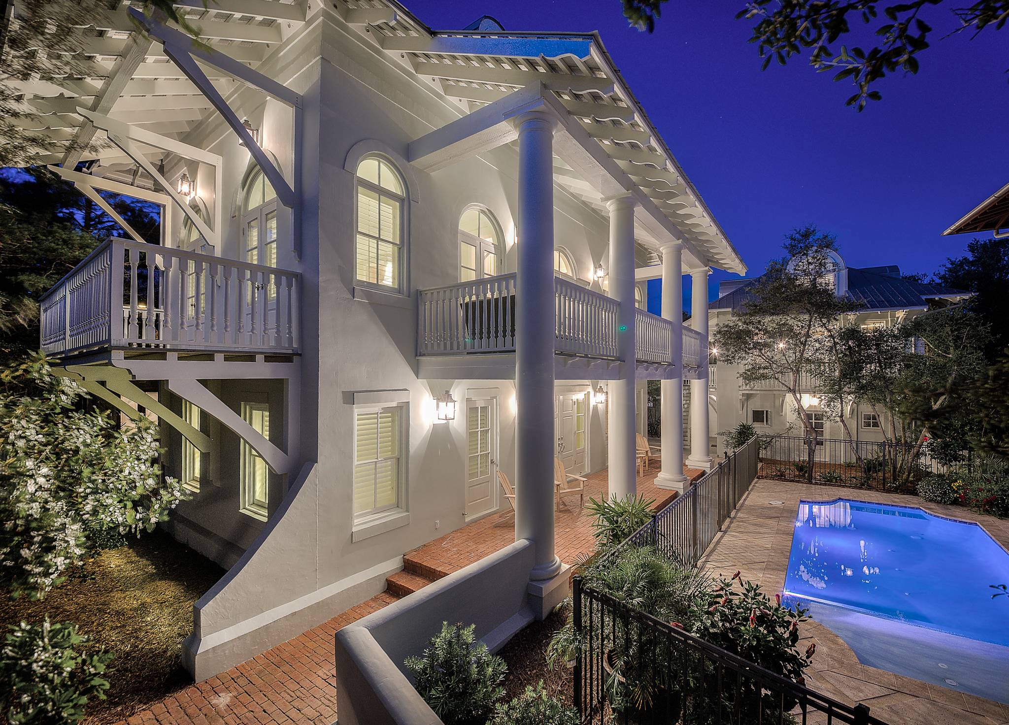 Blue Fish Home - Image 30