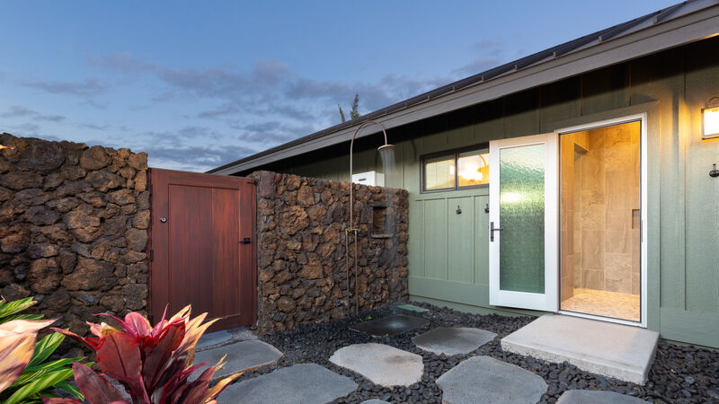 Aloha Paradise - Image 18