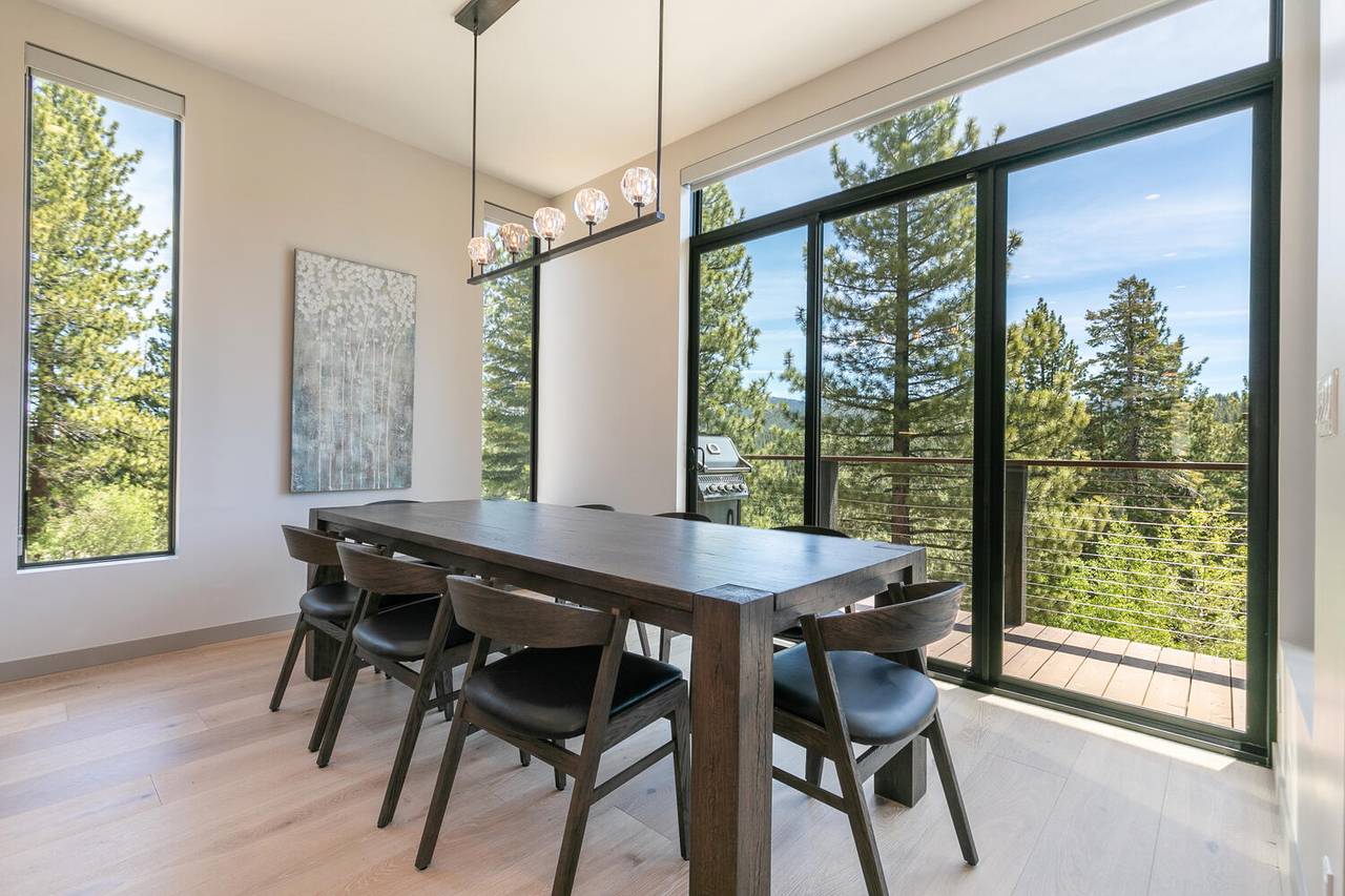 Spring House - Image 10