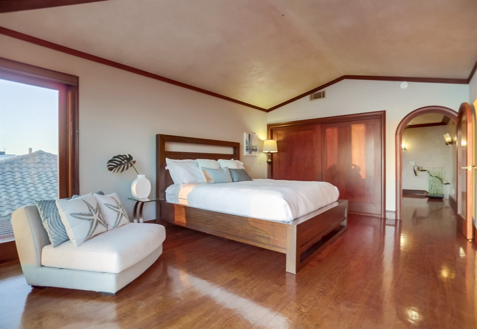 Azure Home - Image 33