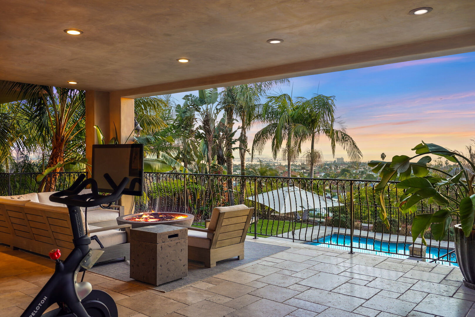 Campana House - Image 33