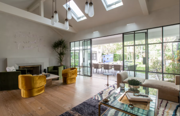 Honeysuckle House - Image 5