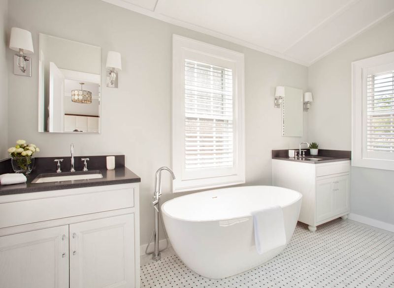 Ivory House - Image 9