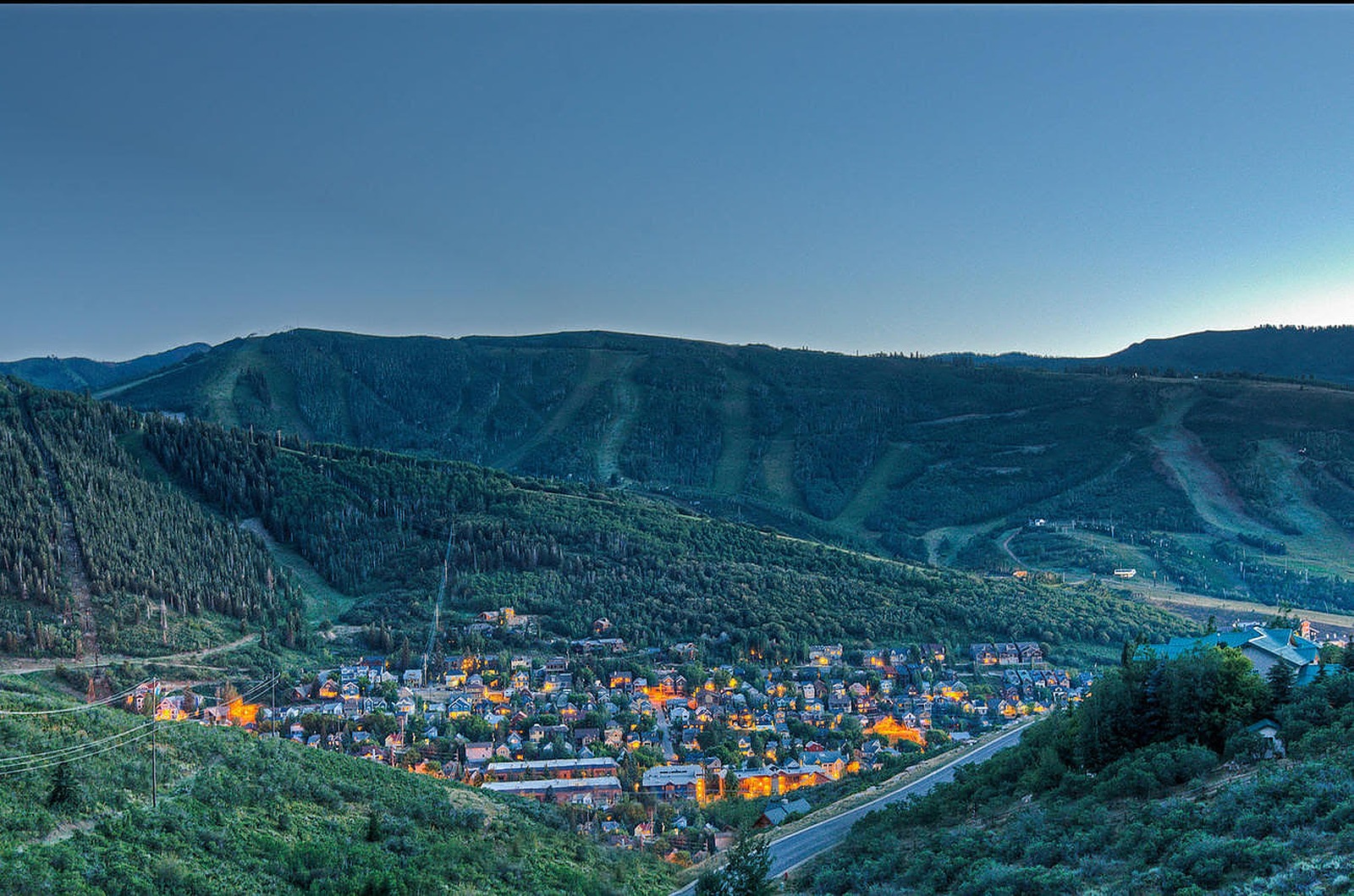 Aerie House - Image 33