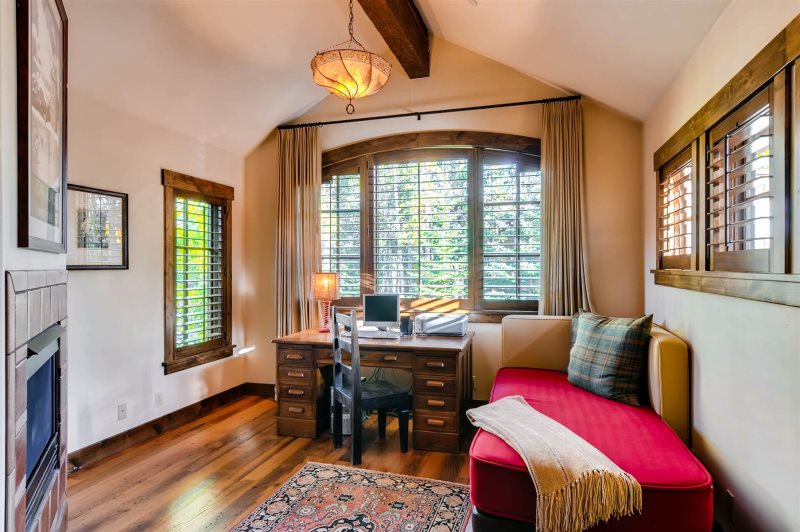 Peerless Manor - Image 14