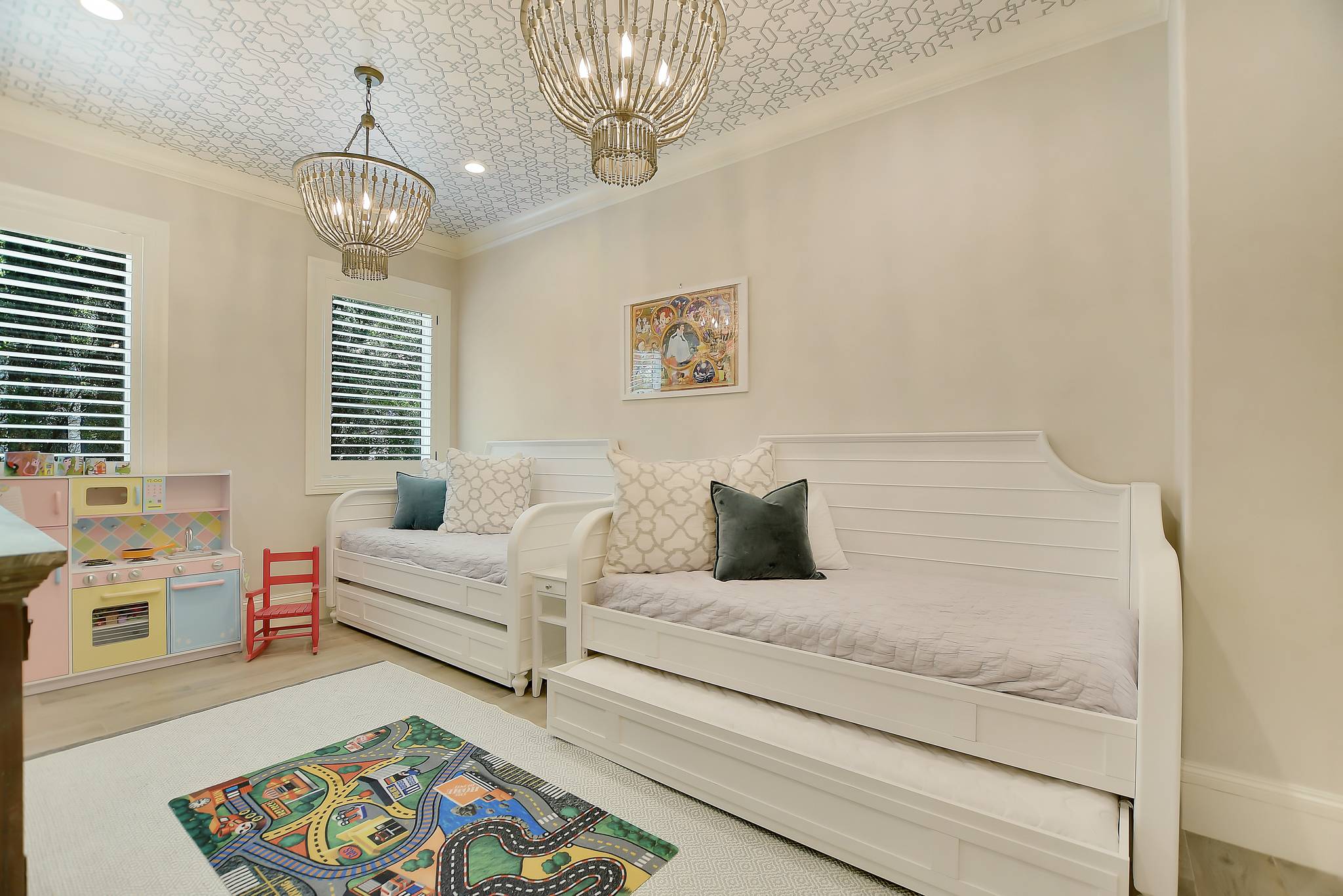 Catalpa Manor - Image 17