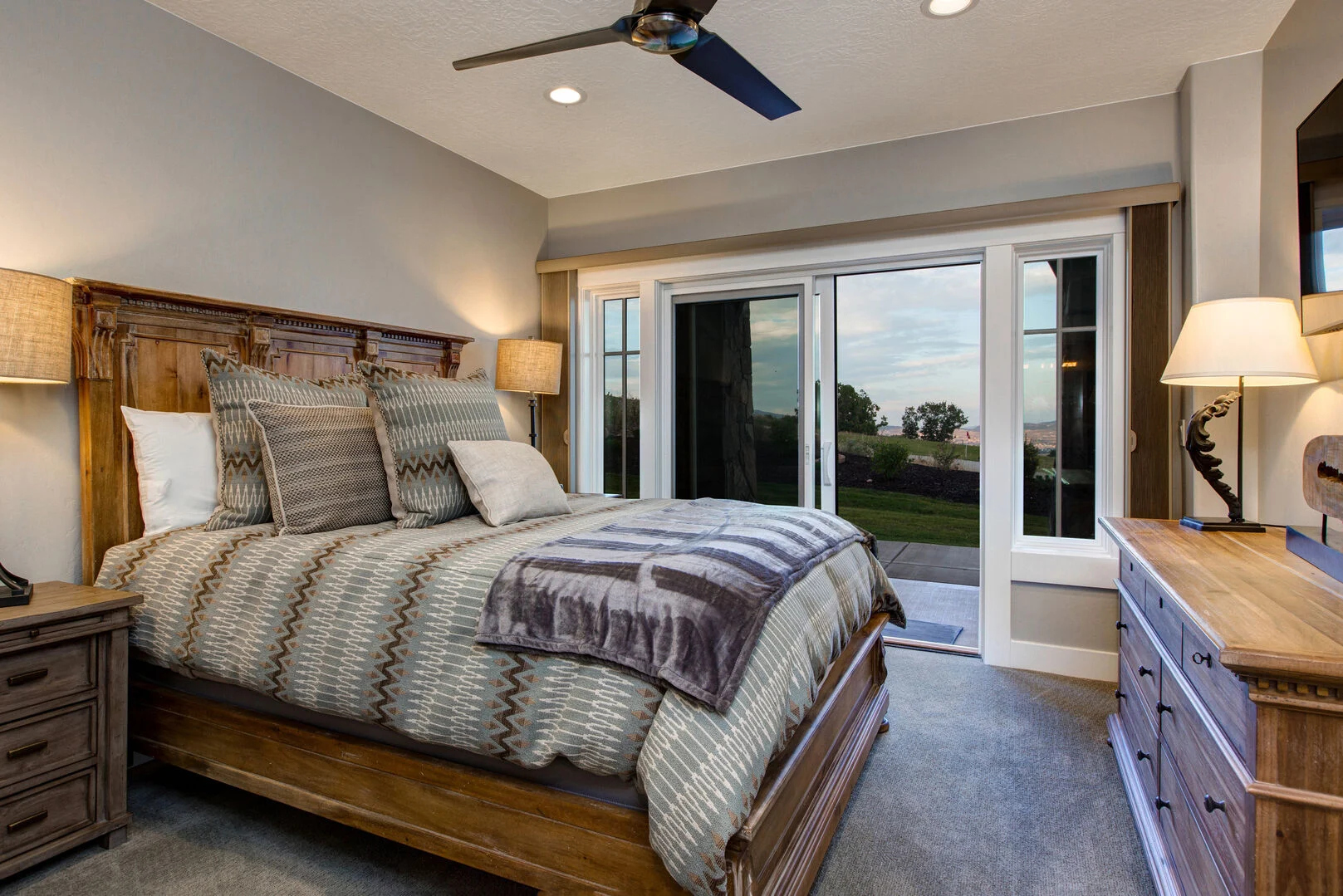 Lane Home - Image 26