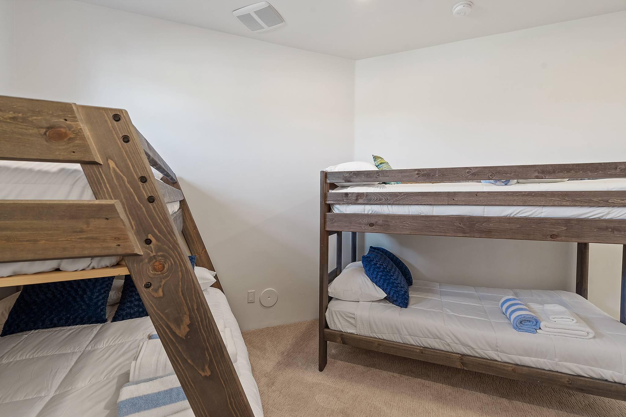 Dixileta East Manor. - Image 37