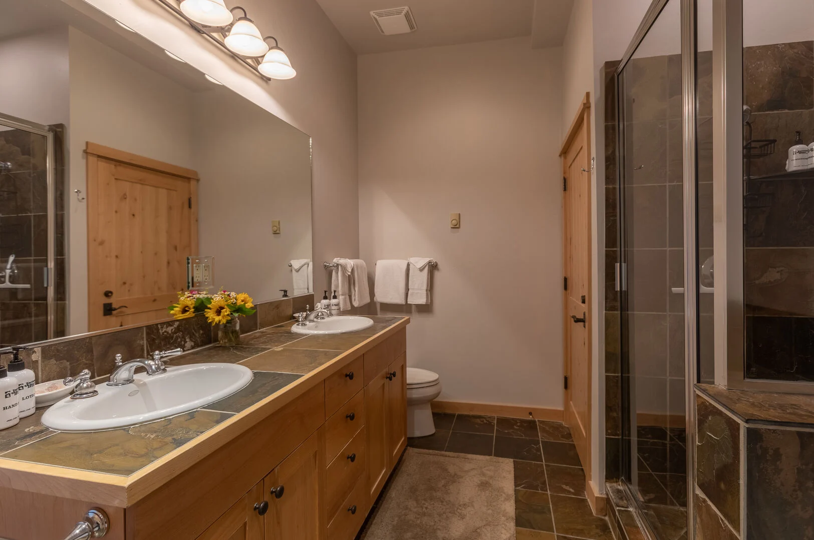 Baylee Home - Image 13