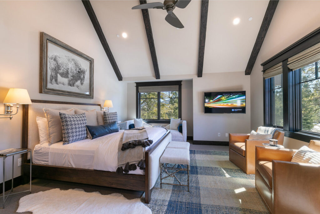 Red Fir House - Image 17