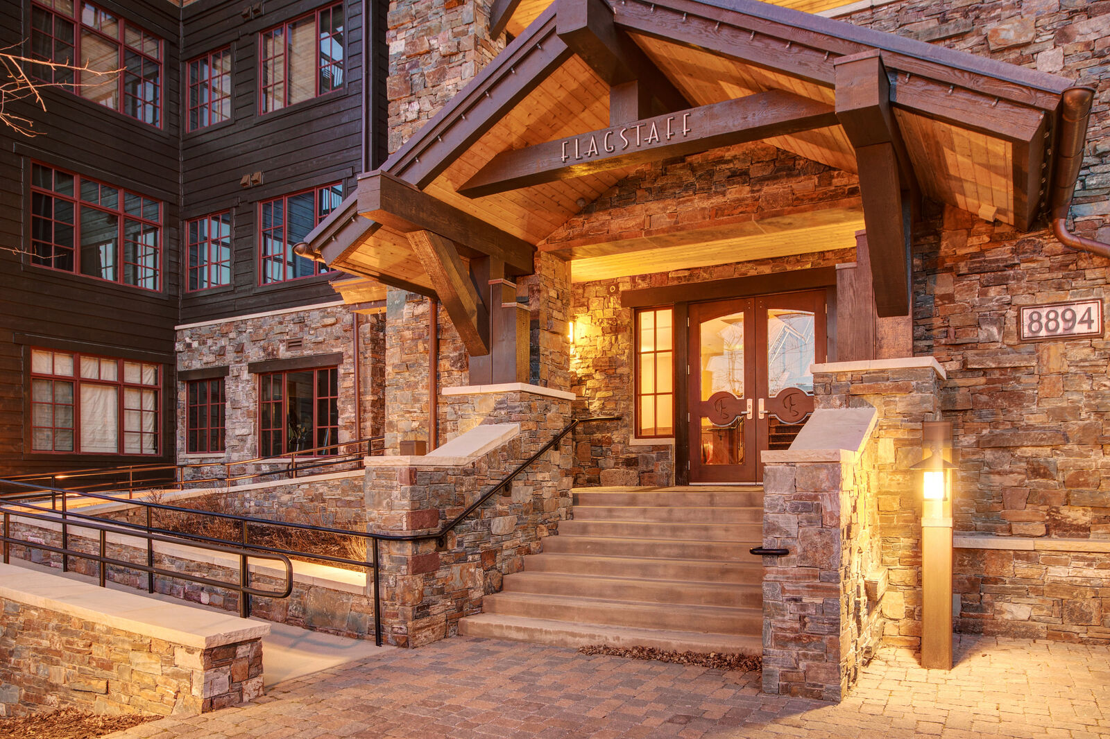 Peak Home - Image 29