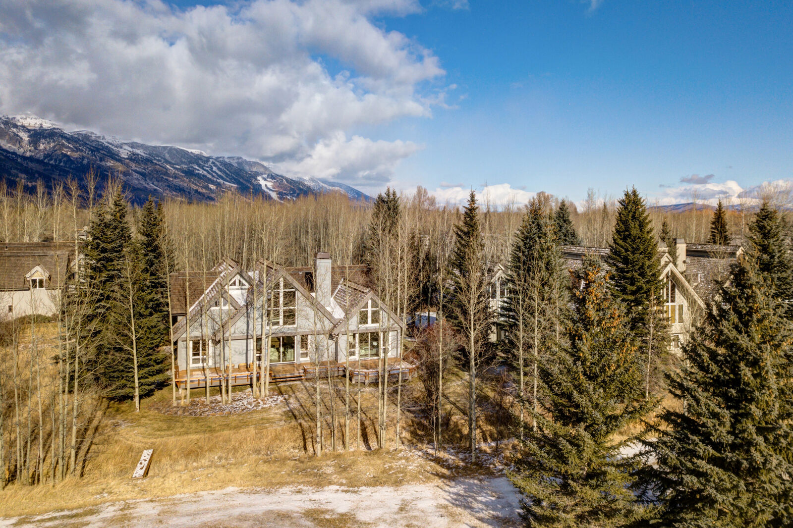 Aspen House - Image 70