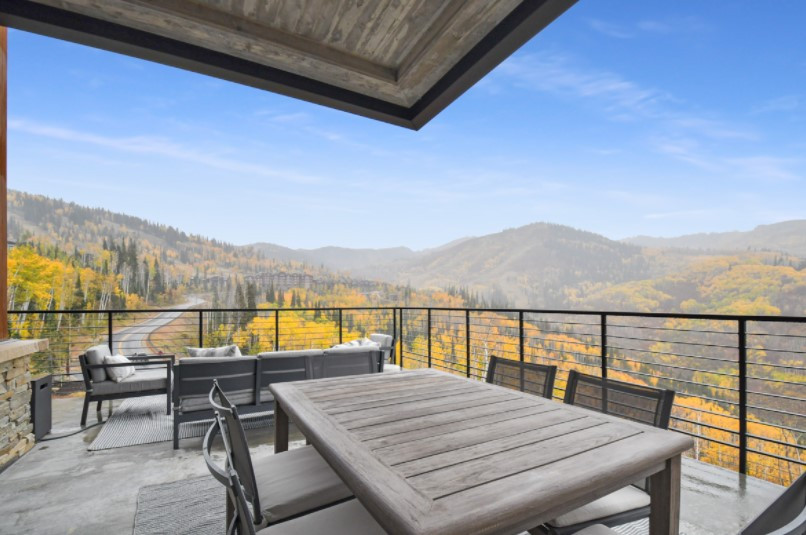 Wheaton House - Image 20