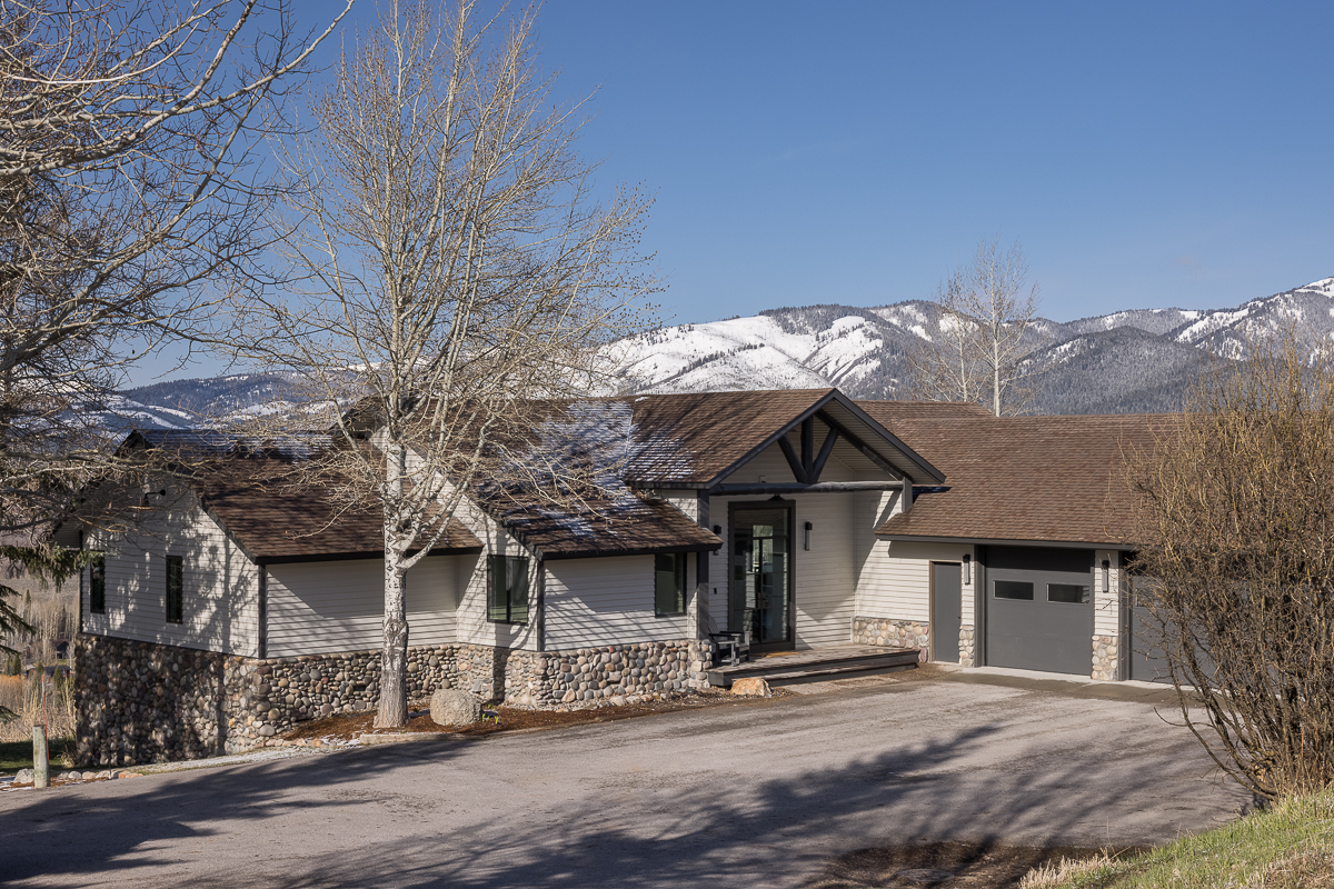 Signal House - Image 20