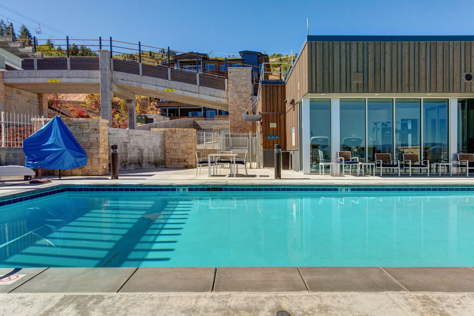 High Mountain Home - Image 49