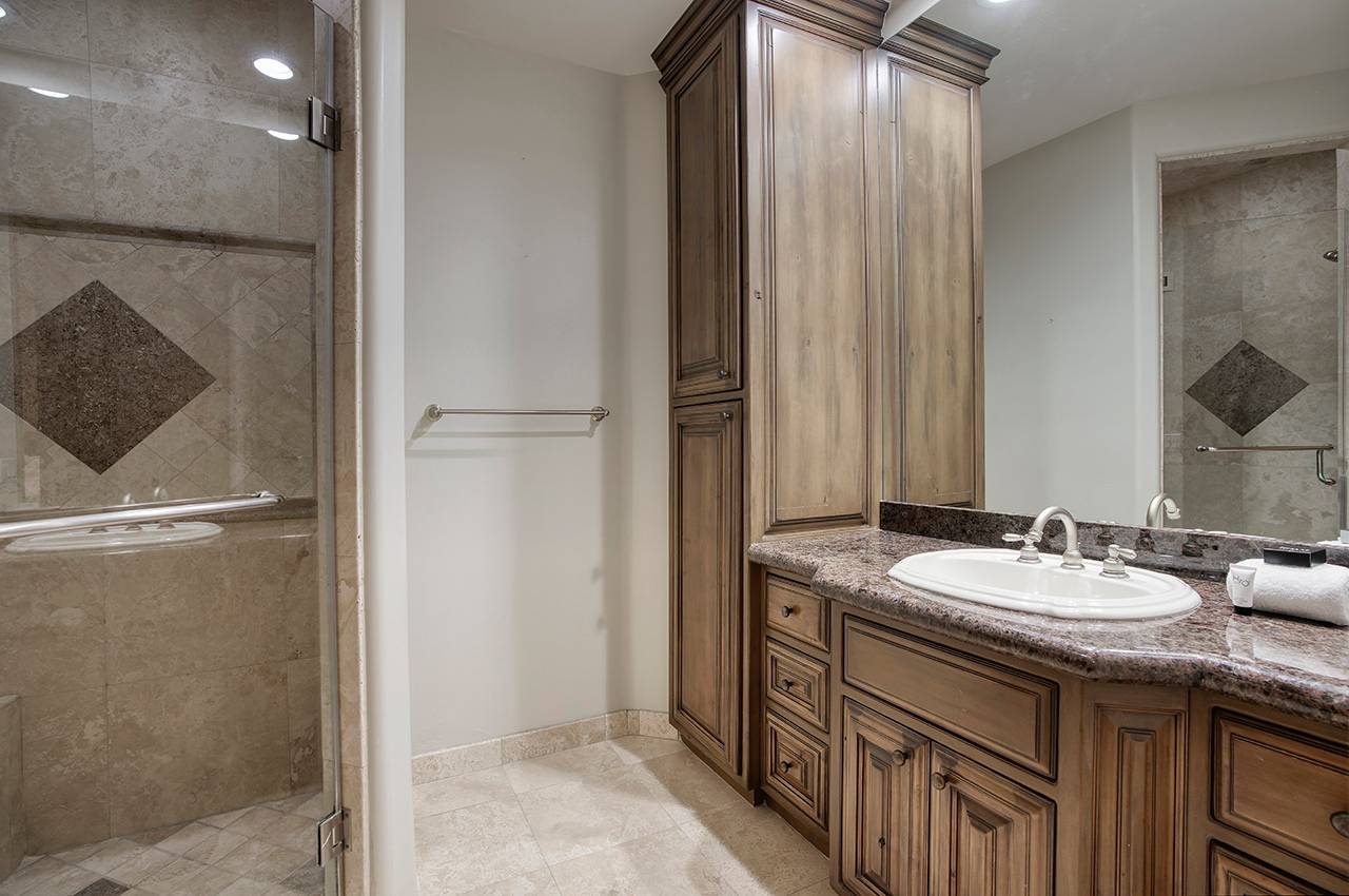 Onyx Villa - Image 21