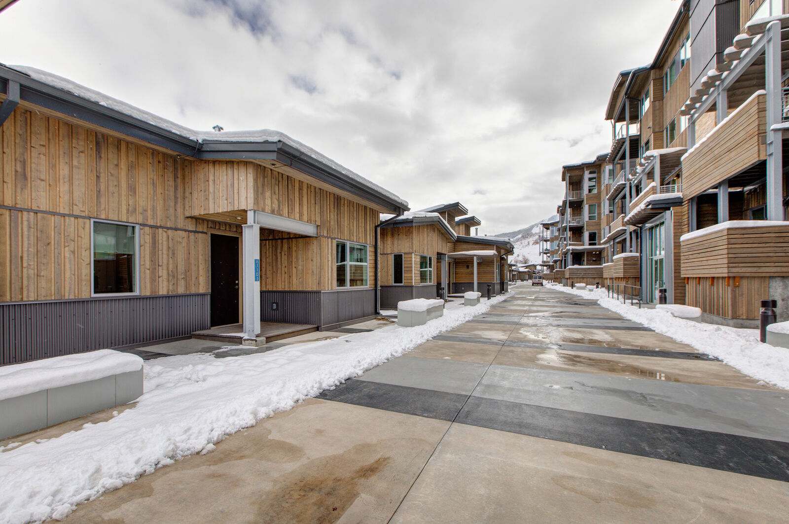 West House - Image 51