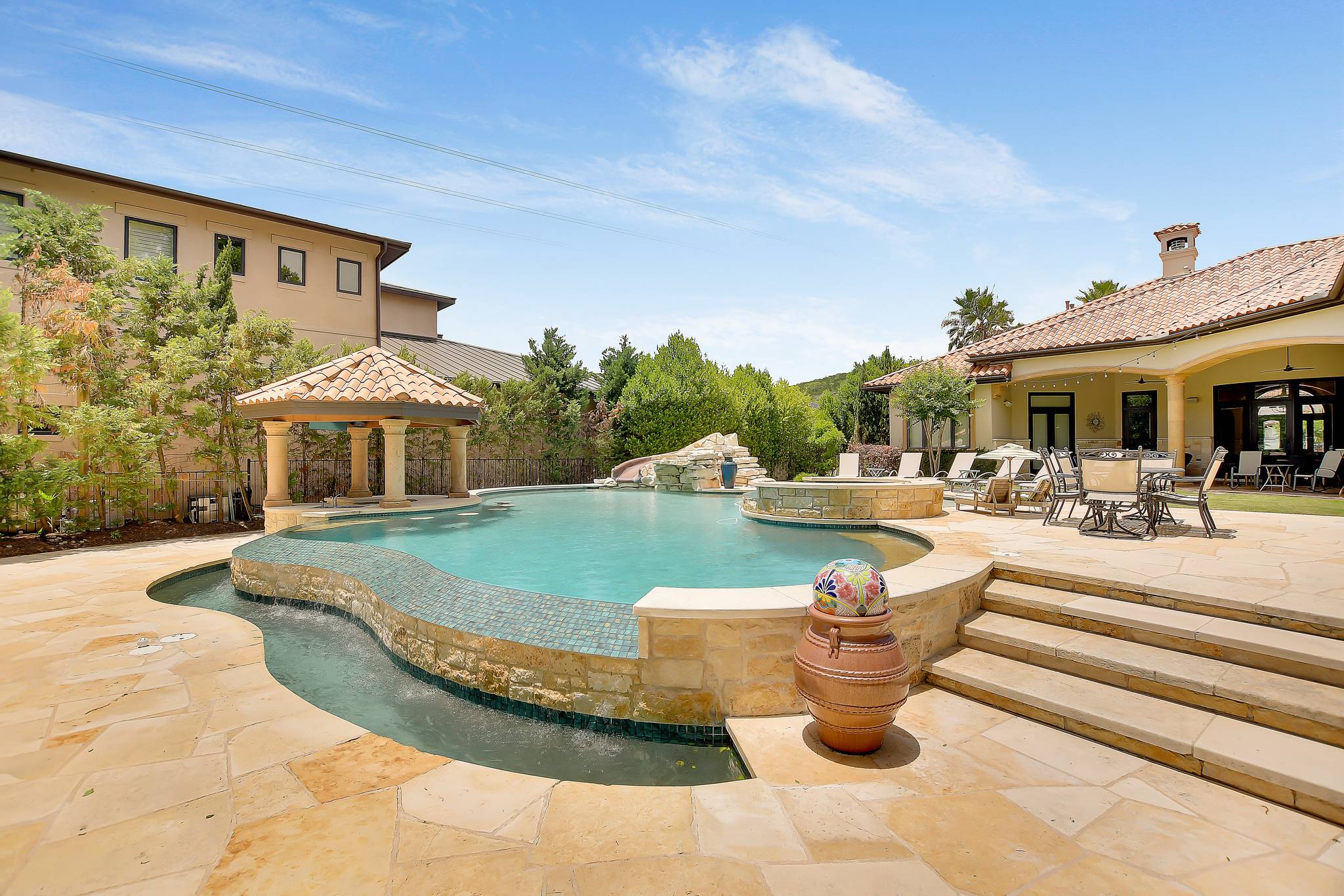 Catalpa Manor - Image 34