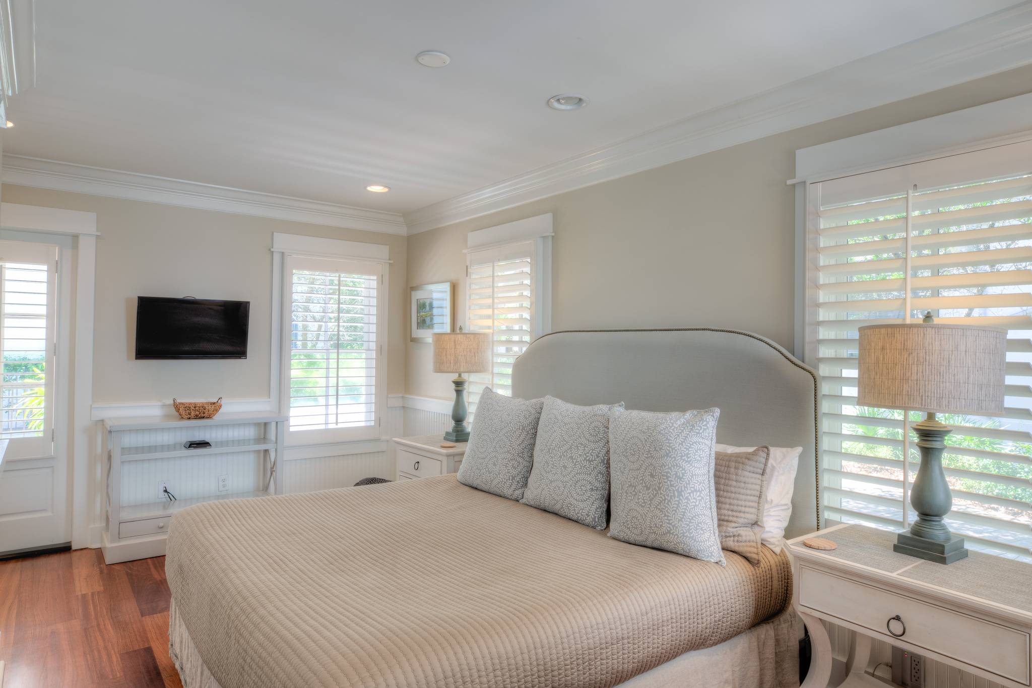 Blue Fish Home - Image 16