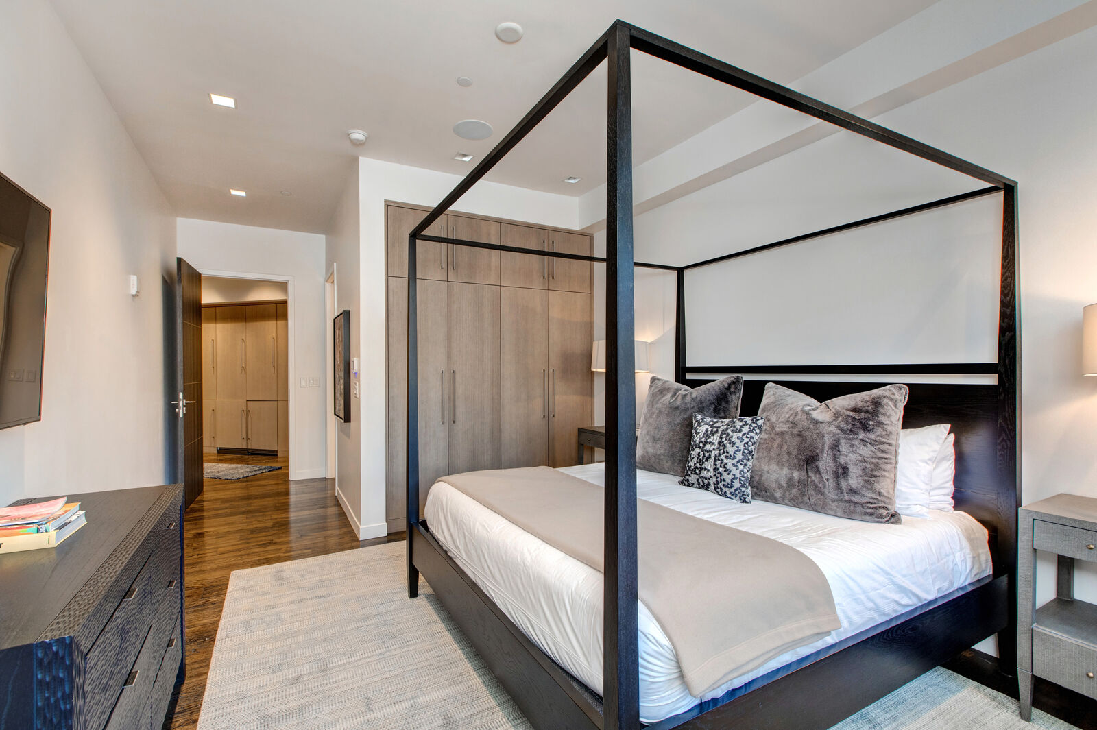 Main Home - Image 27