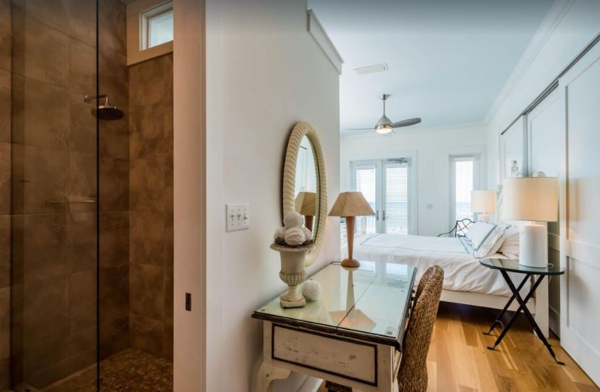 Seaside Manor - Image 19