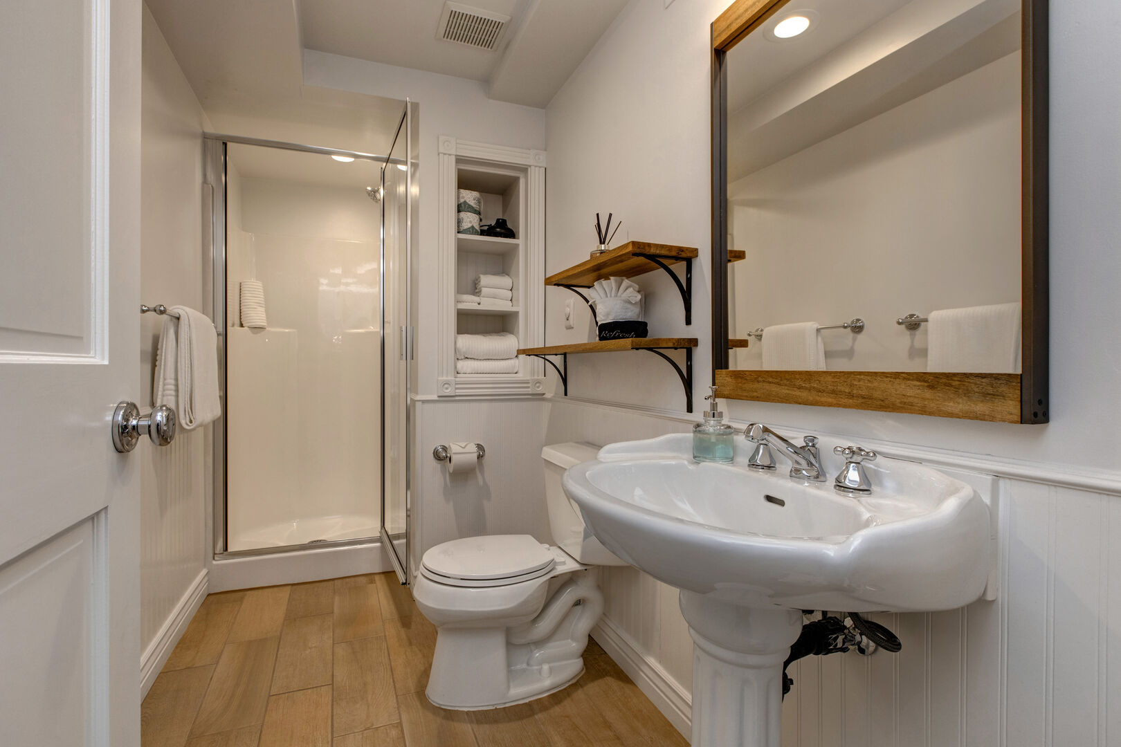 Tegan House - Image 32