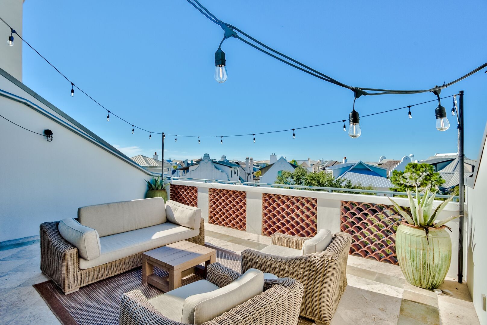 Main Street Penthouse - Image 13