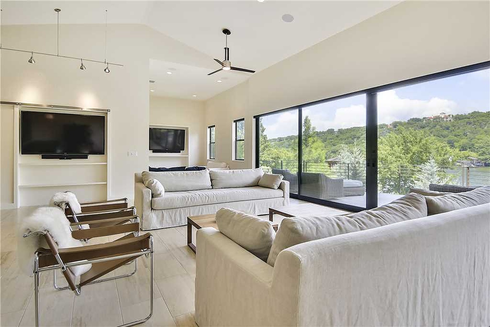 Robbins House - Image 7