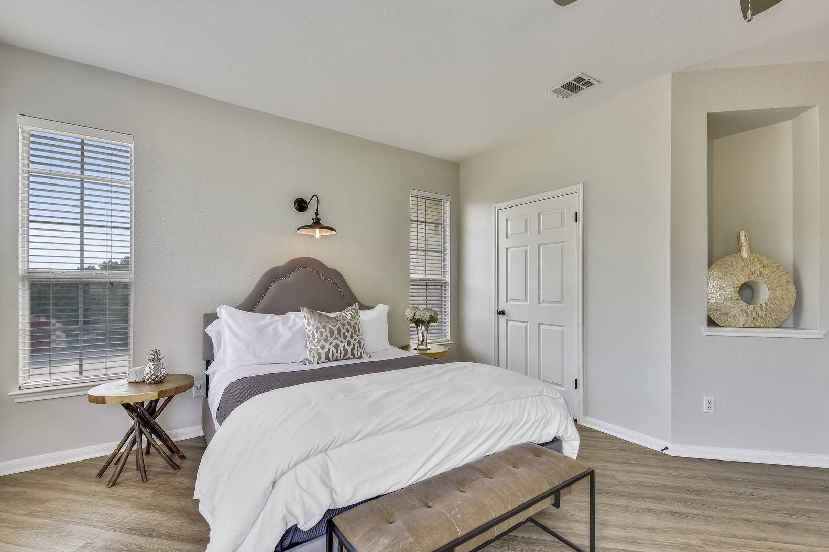 Sundown Manor - Image 37