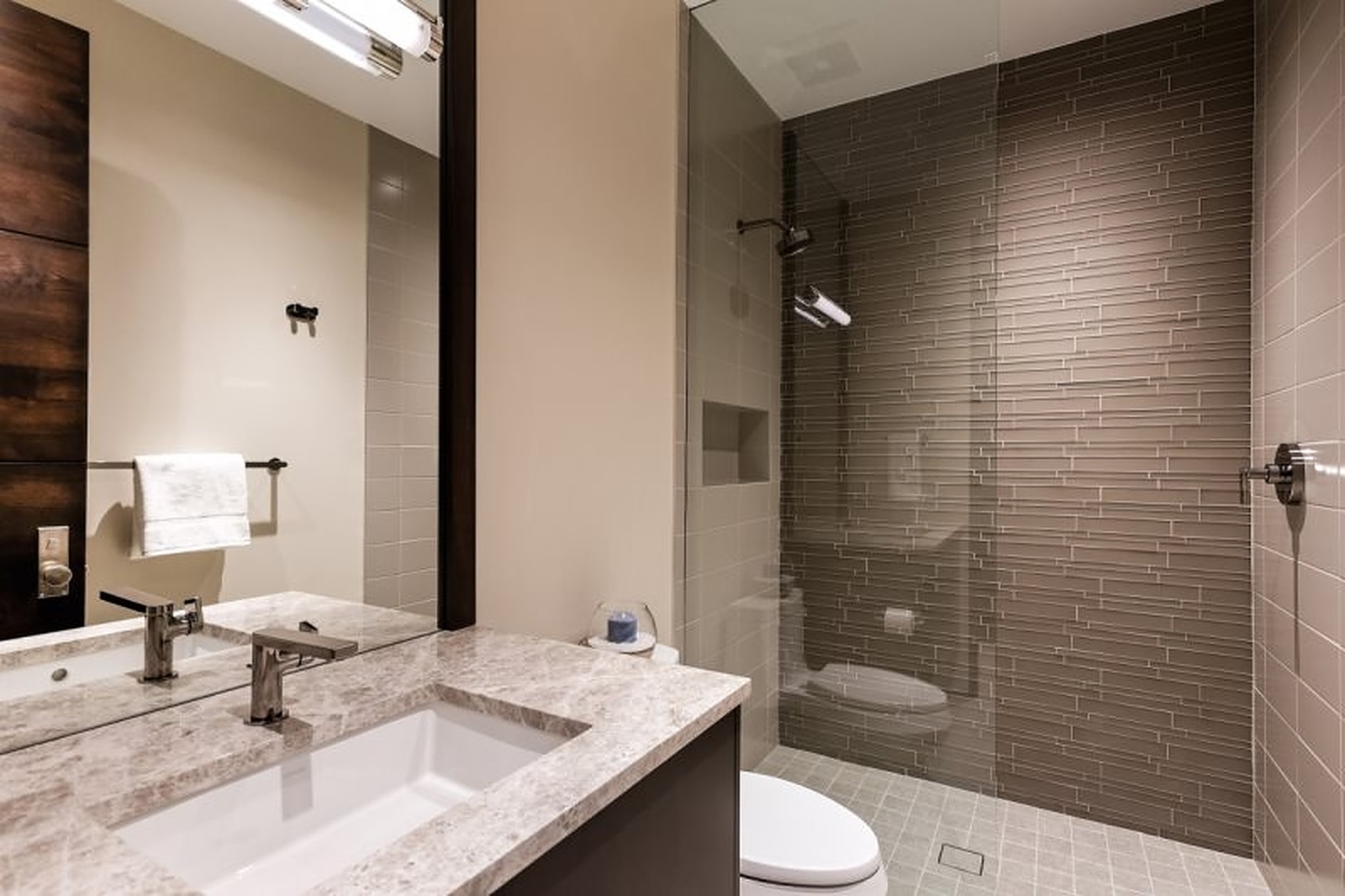 Spruce Place - Image 21