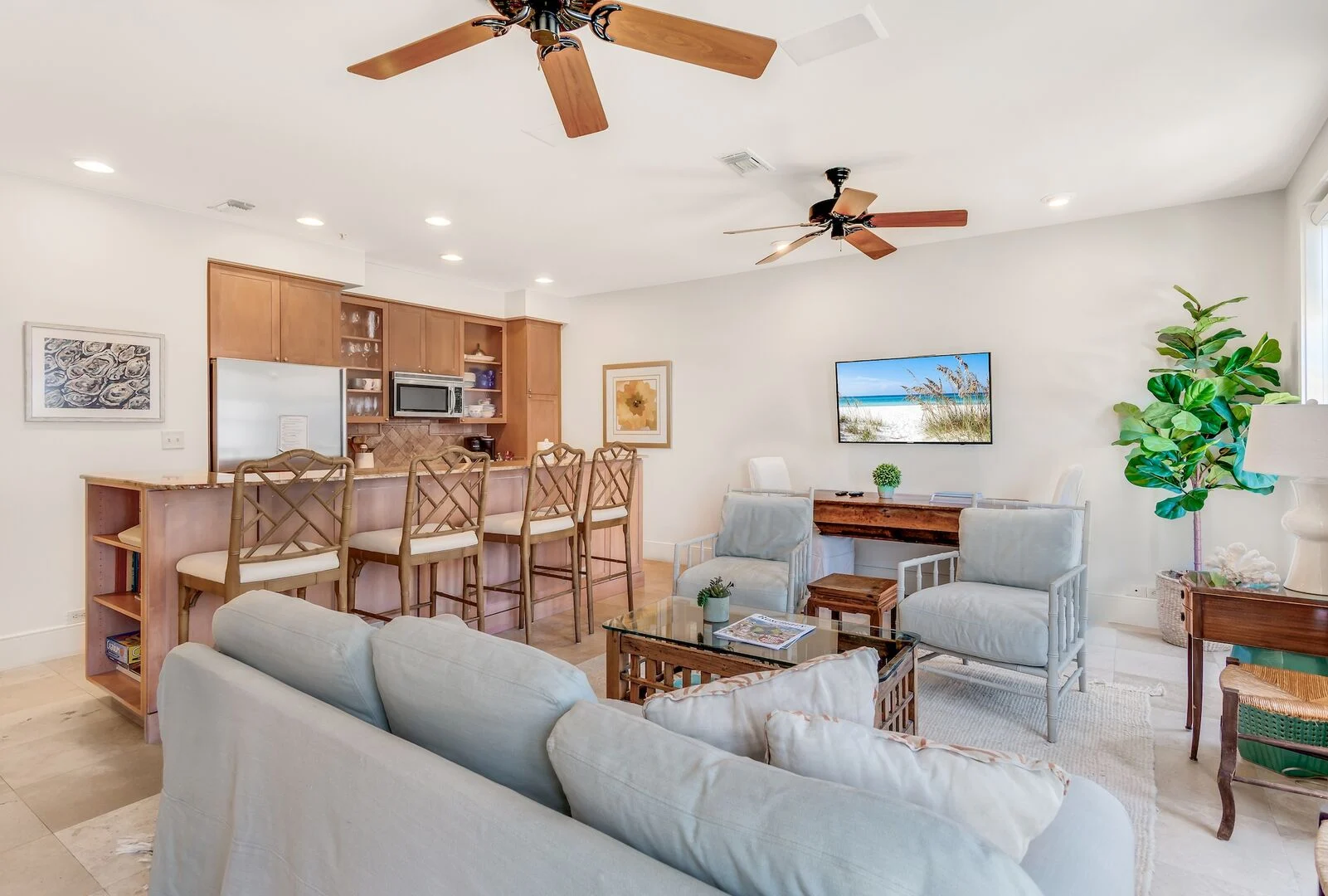 Main Street Penthouse - Image 4